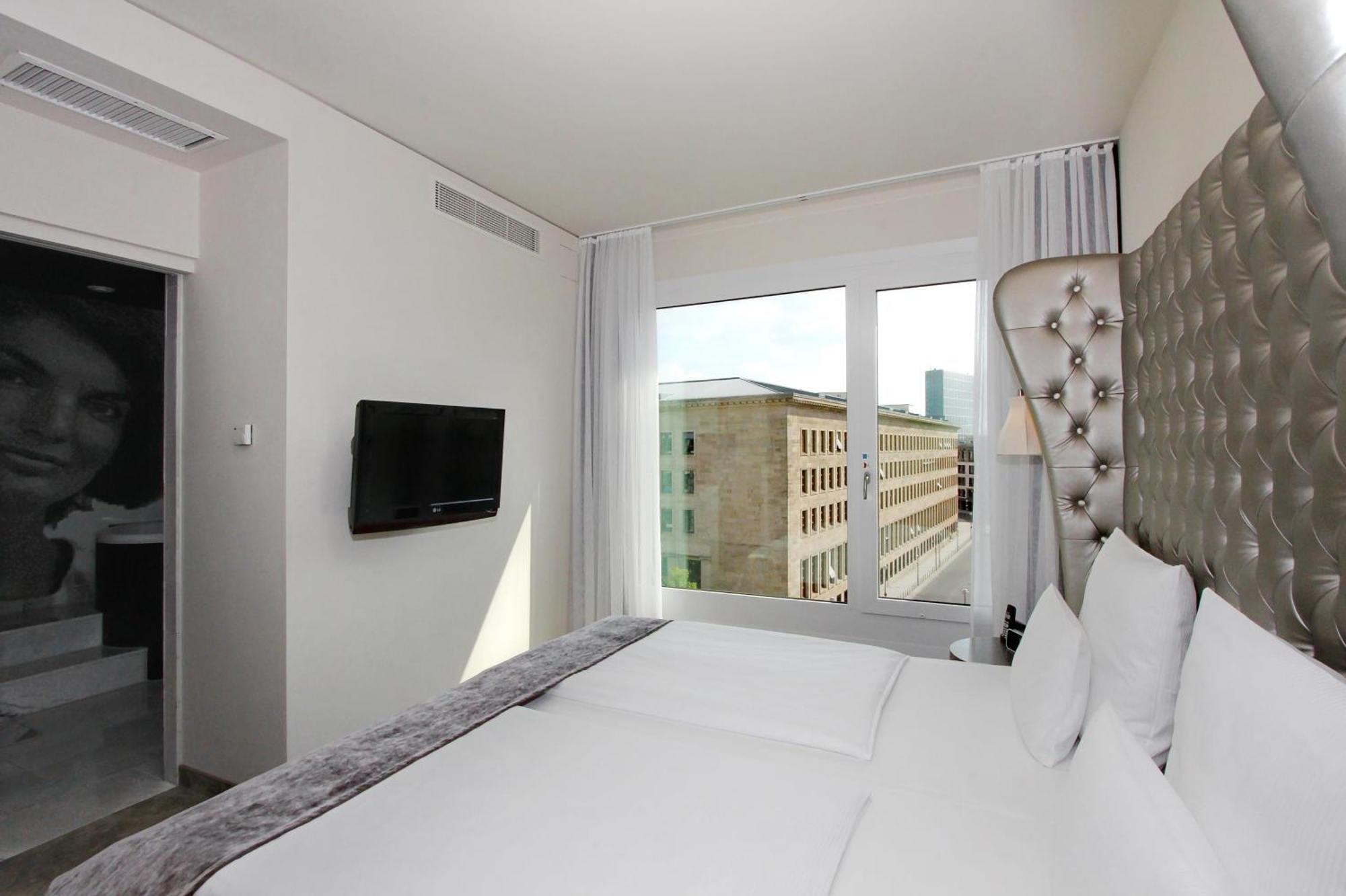 Arcotel John F - Am Gendarmenmarkt Hotel