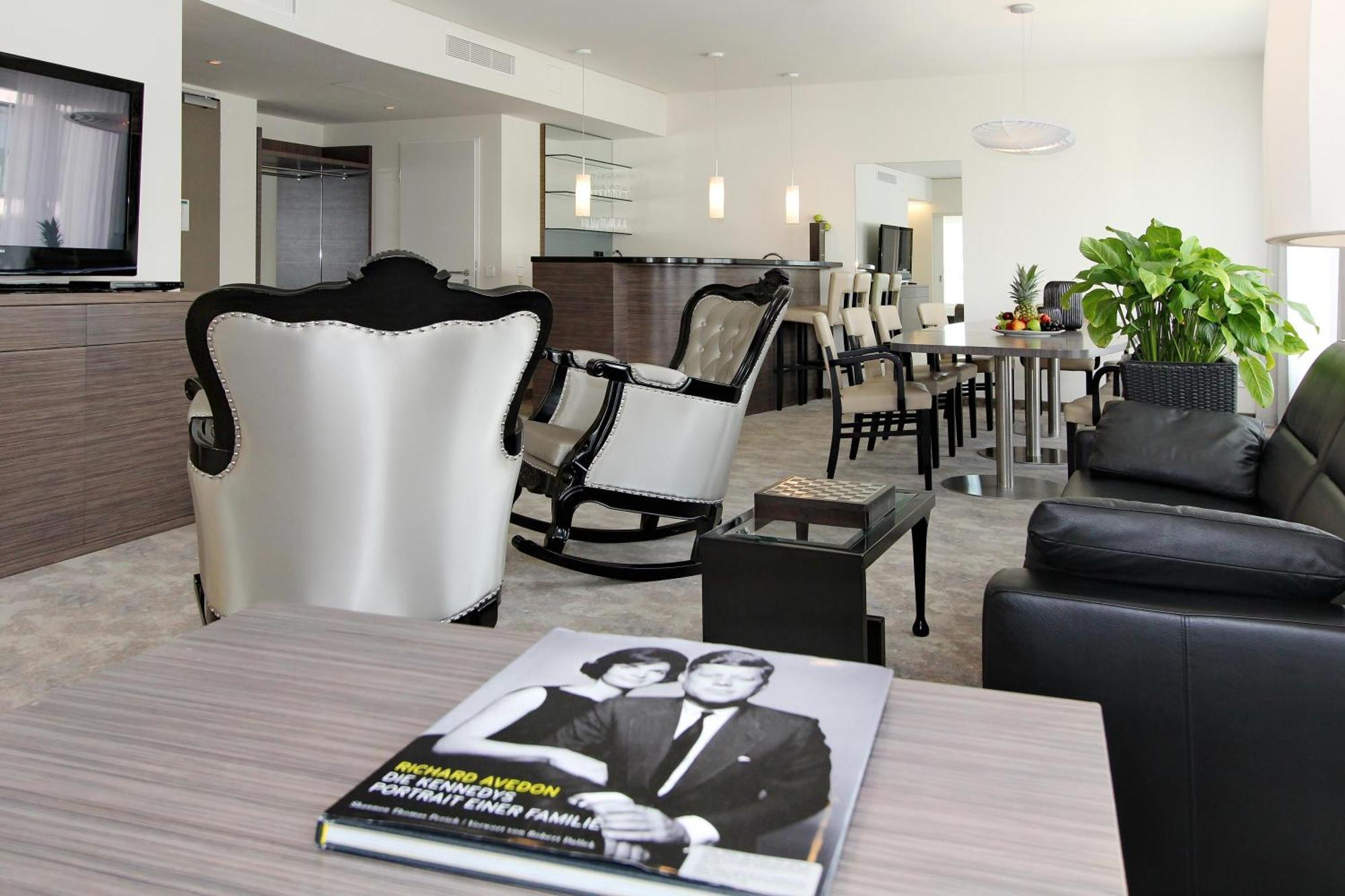 Hotel Arcotel John F - Am Gendarmenmarkt 4*