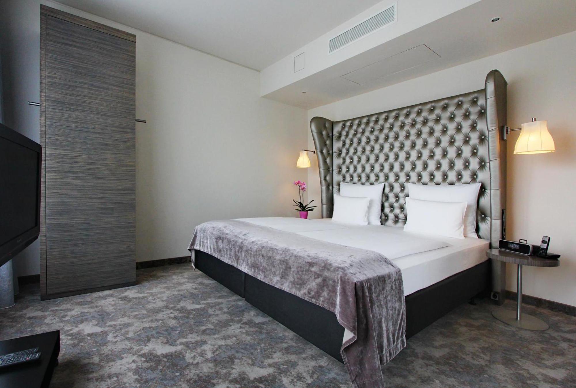 Arcotel John F - Am Gendarmenmarkt Hotel