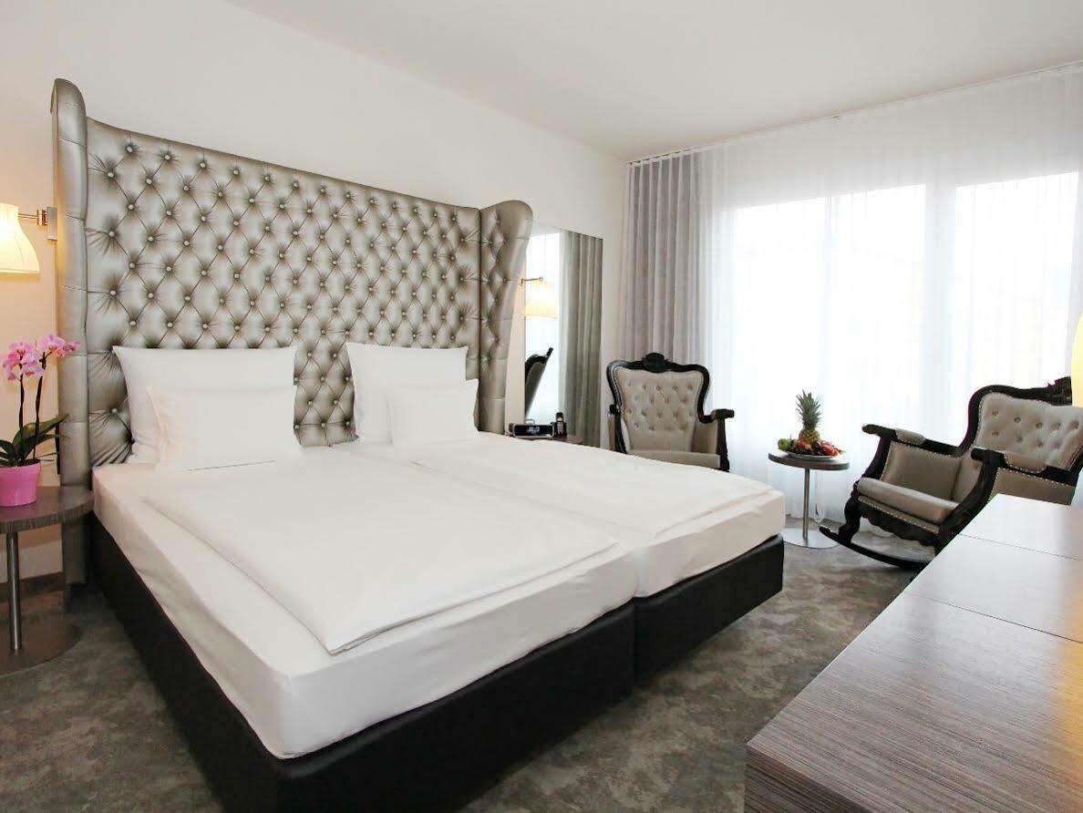 Arcotel John F - Am Gendarmenmarkt Hotel 4*